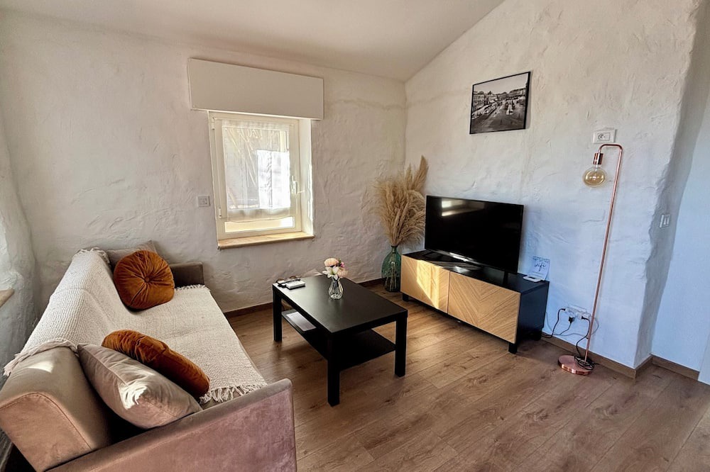 La Colle-sur-Loup House | Charming cottage