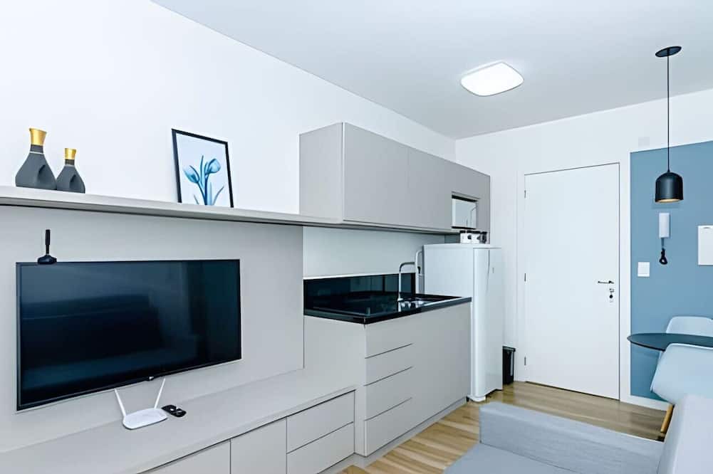 Merces Apartment | Modern 1 bedroom next to 29 de marco square, perfect.