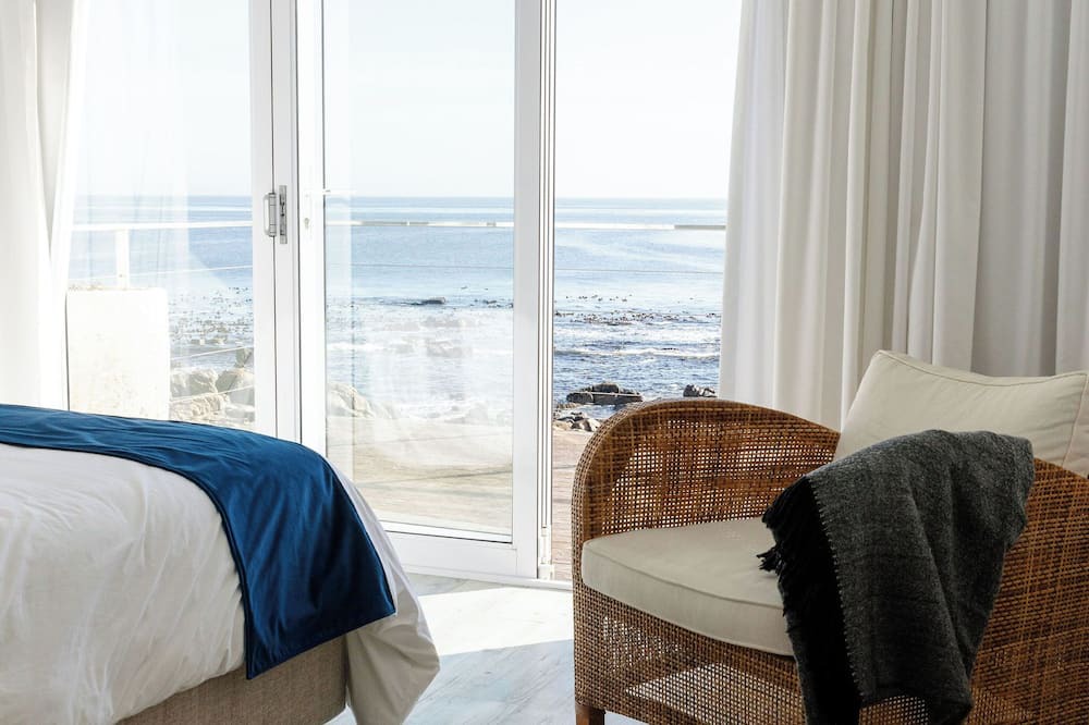 Shelley Point Villa | Your shoreline escape, painted in Shades of Blue.