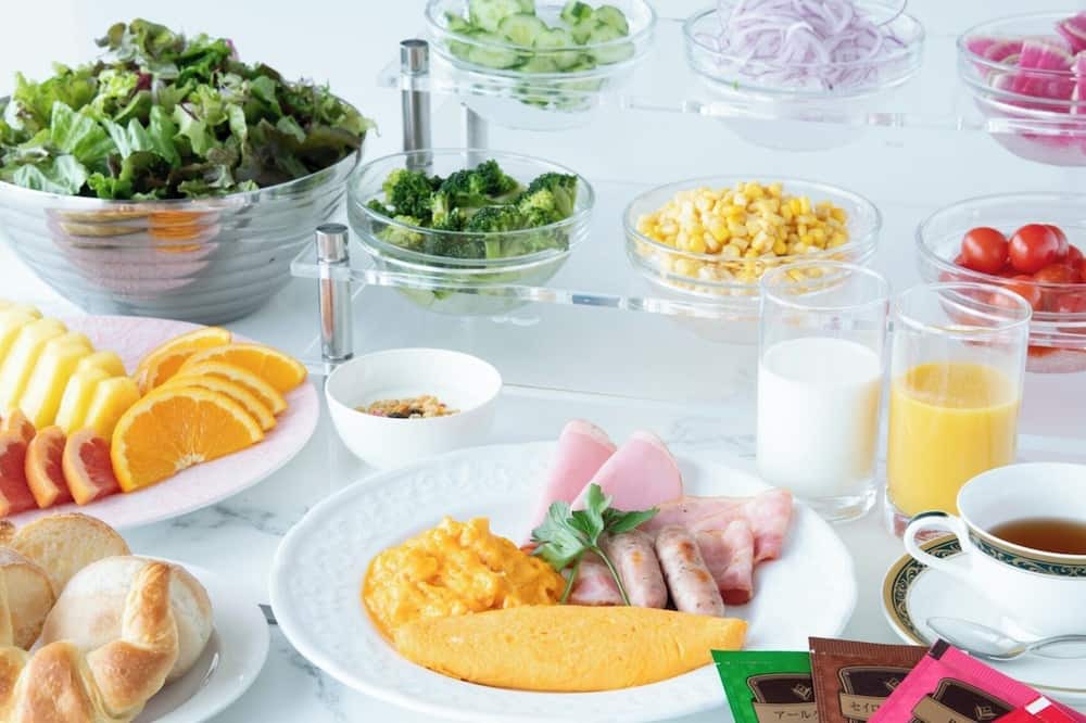 Togane House | Nonsmoking Superior Room with breakfast included/Togane Chiba