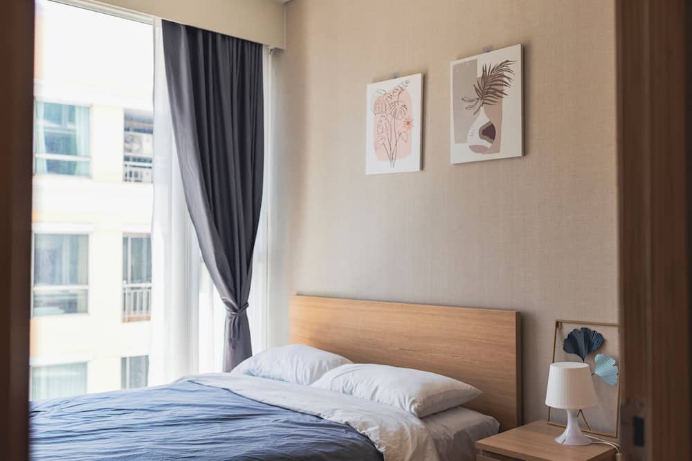 Khlong Toei Apartment | 1BR-BTS Ekkamai 100m Luxury Sky Infinity Pool&Gym