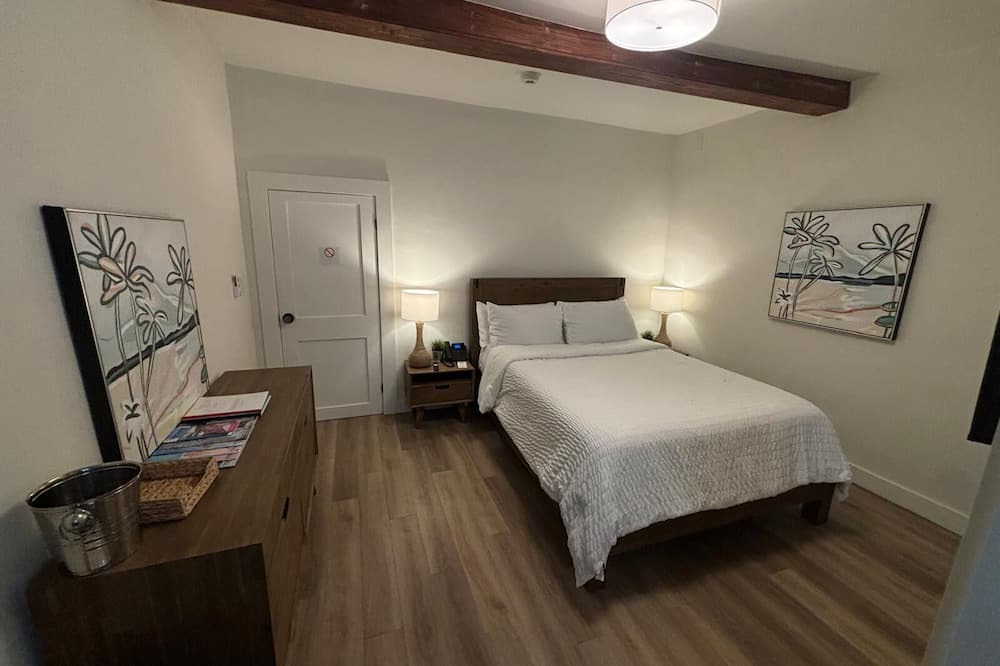 St. George's Hotel | Hillcrest Boutique Hotel, Main Villa Ground Floor Queen