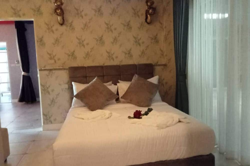 Huai Yai Villa | Renita 2BR Villa w/Indoor pool and Sauna