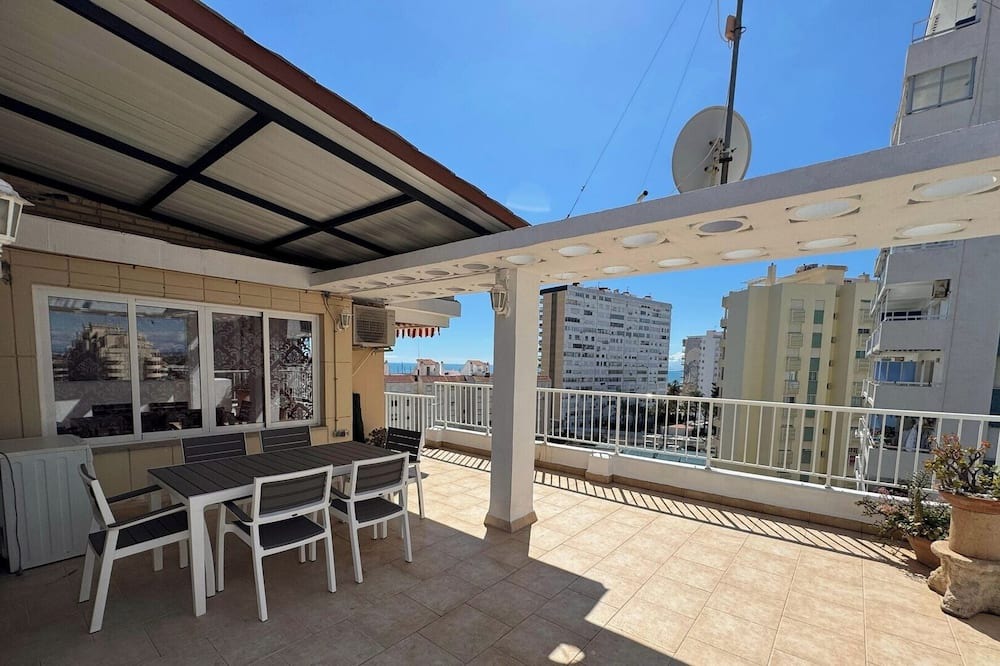 Playa Pobla de Farnals Apartment | Penthouse with terrace and sea views