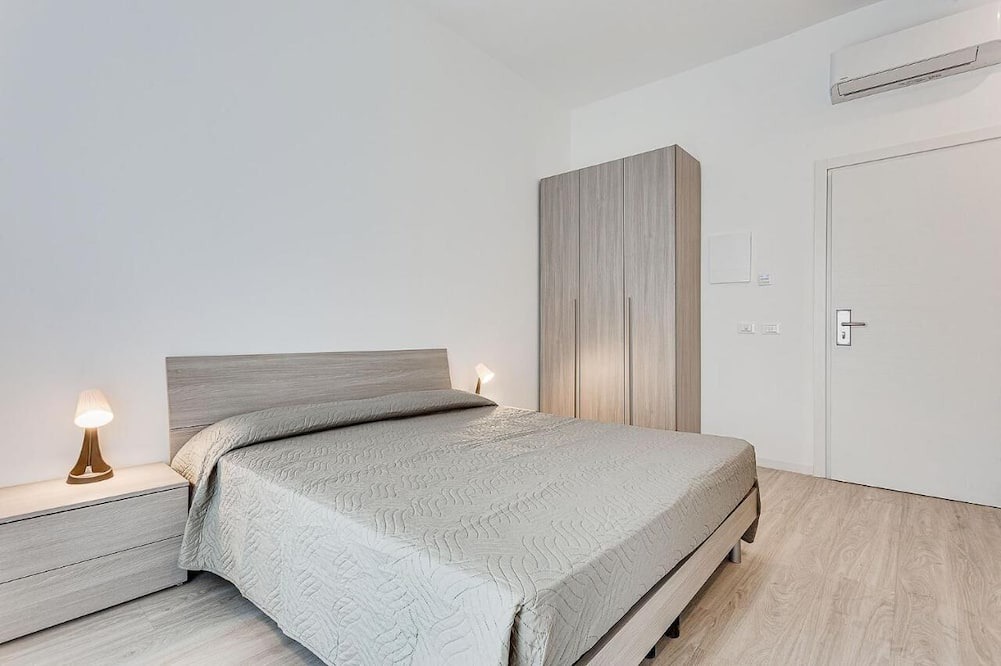 Rivabella Bed & Breakfast | ROOMS AVAILABLE HOTEL ANVERSA just 2 minutes from Rimini Beach