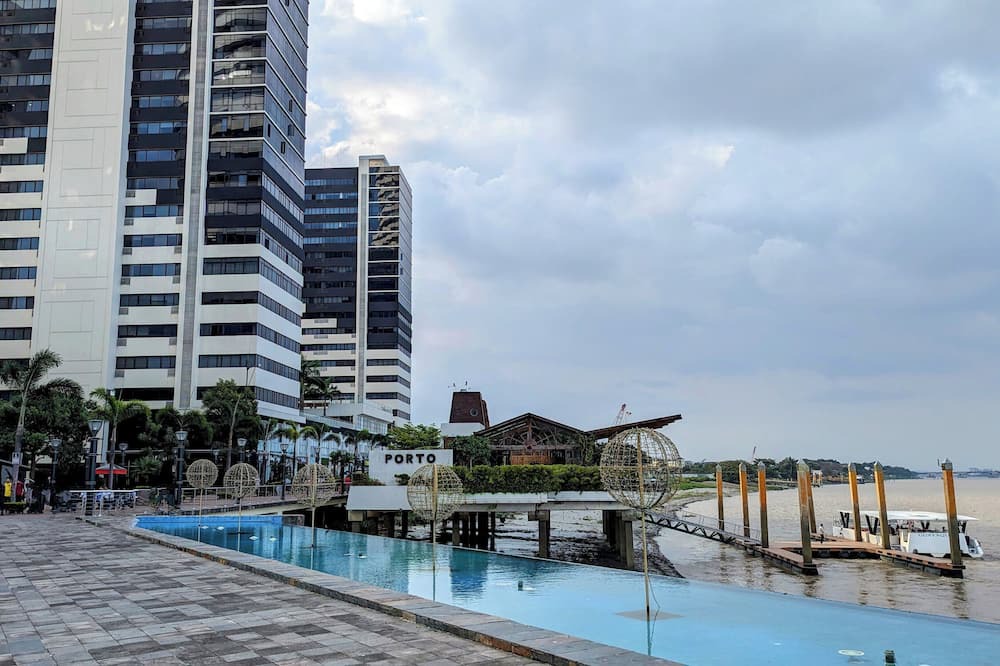 Tarqui Apartment | Apartamento de 2 habitaciones en Puerto Santa Ana Centro Turistico de Guayaquil