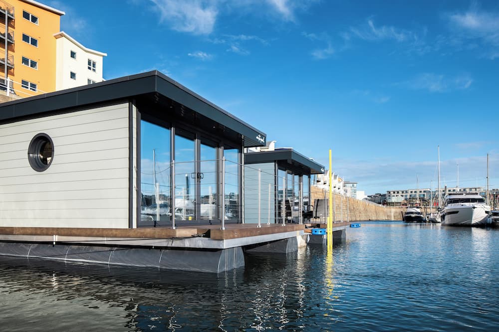 St. Helier Apartment | Oyster floating pod in St Helier Marina