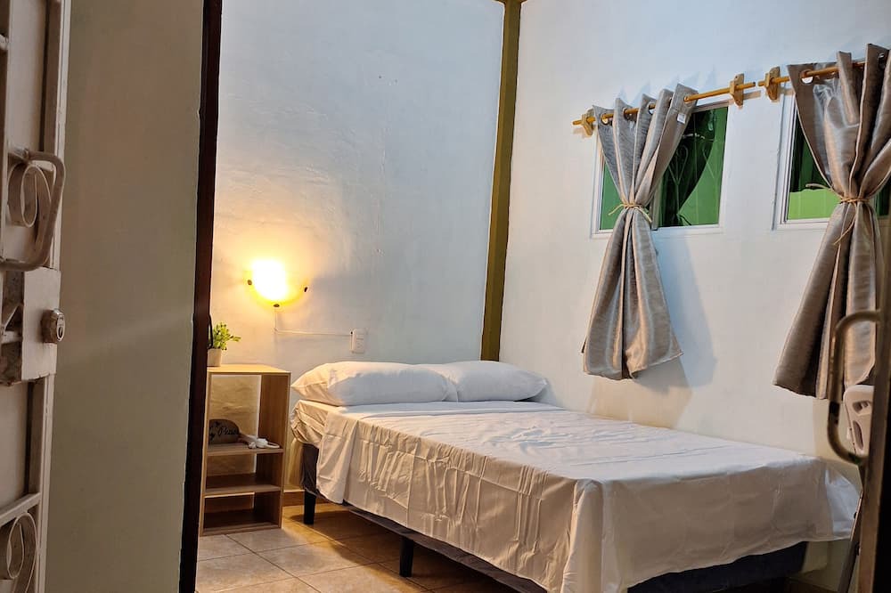 Santa Ana Apartment | Single Room