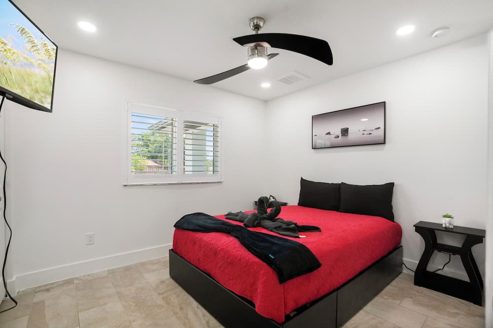 Limona Improvement Apartment | Spacious & Comfortable - 4 BR - Large Land