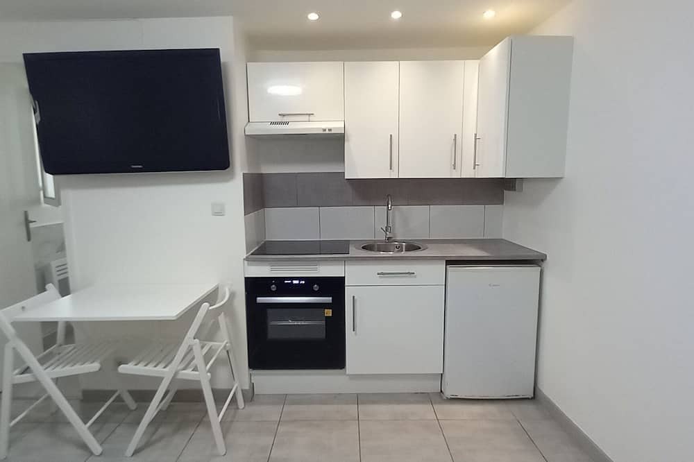 Gagny Apartment | Studio downtown Gagny
