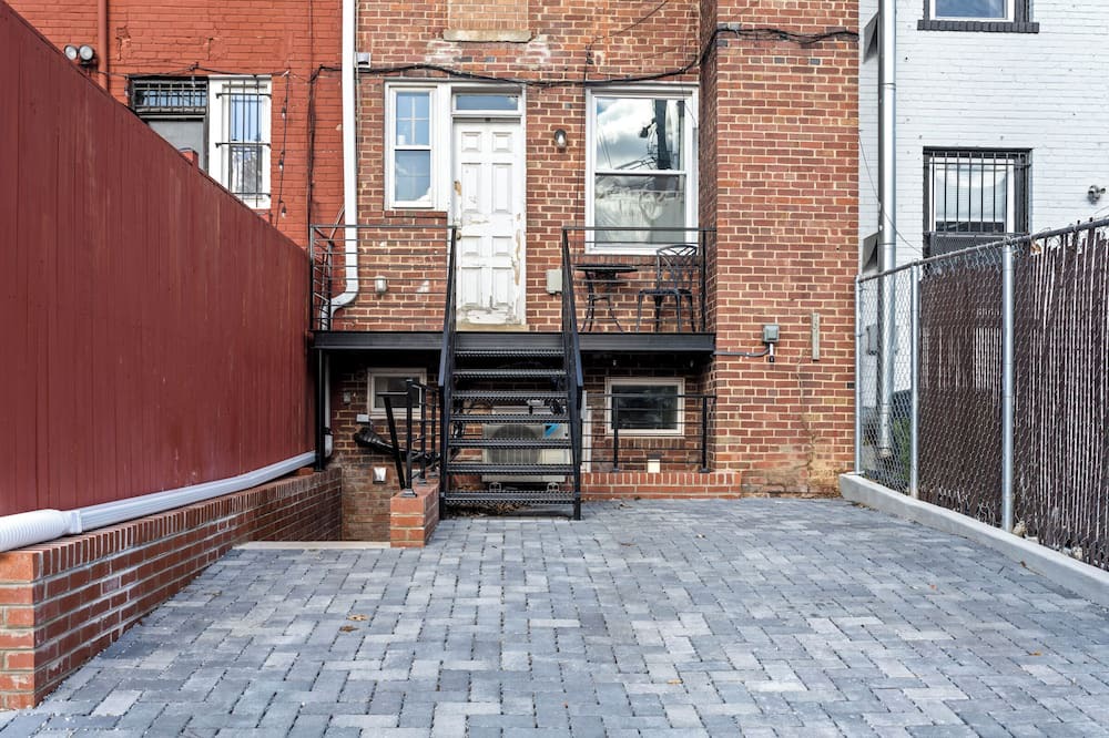 Brookland Apartment | Modern 1-bedroom unit with private parking in Washington, DC - Brookland