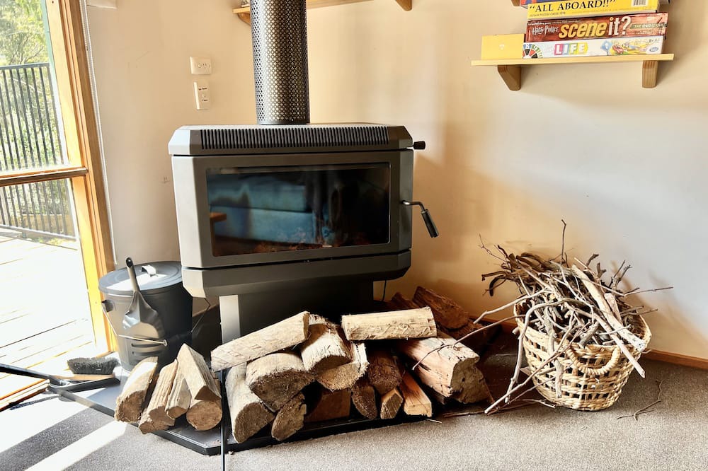 Sawmill Settlement Cabin | Welcome to Albaski Lodge – Your Base for Mountain Adventures