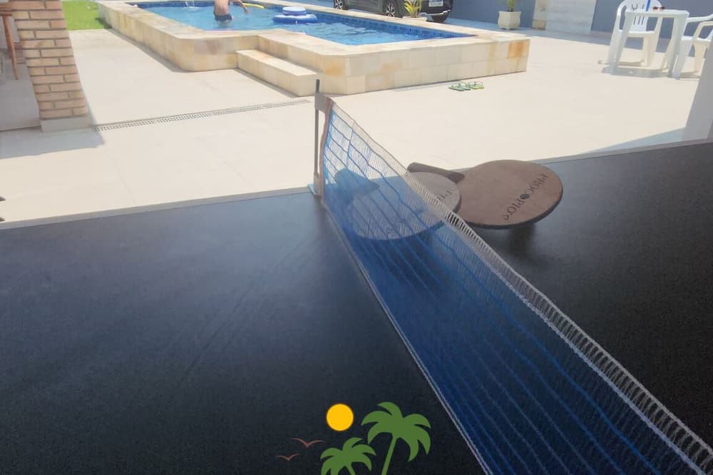 Balneario Gaivotas House | House 2 minutes walk from the sea, pool table and ping-pong