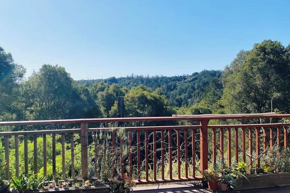 Aptos House | Sky Cabin Summary: Th