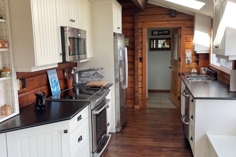 Saanichton Cottage | Cottage rural Saanichton.stunning views