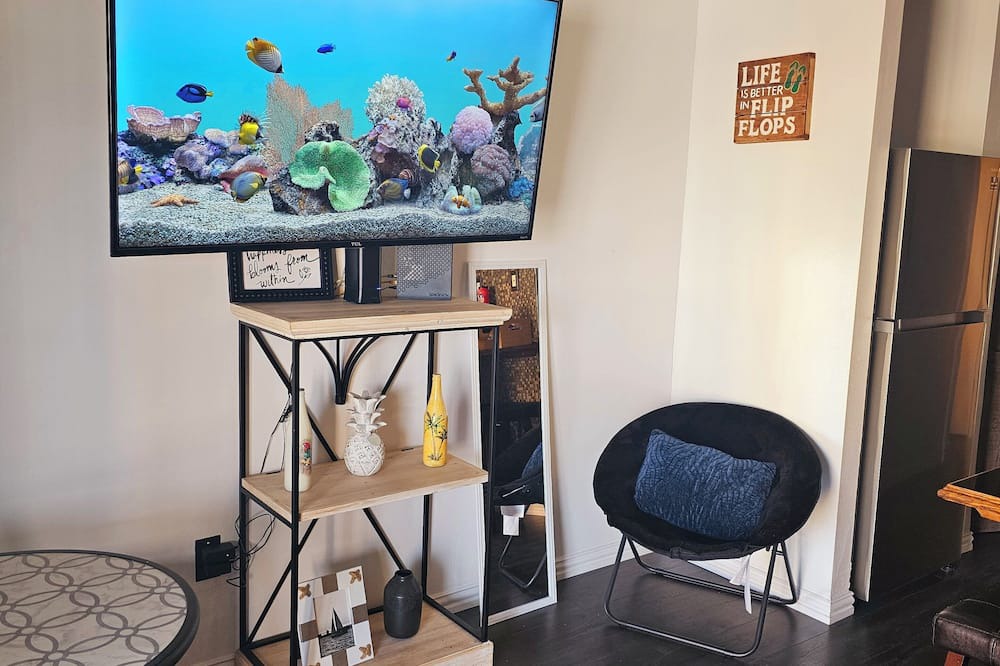 North Beach Condo | Cute little beach front condo to enjoy, relax, celebrate, and make memories