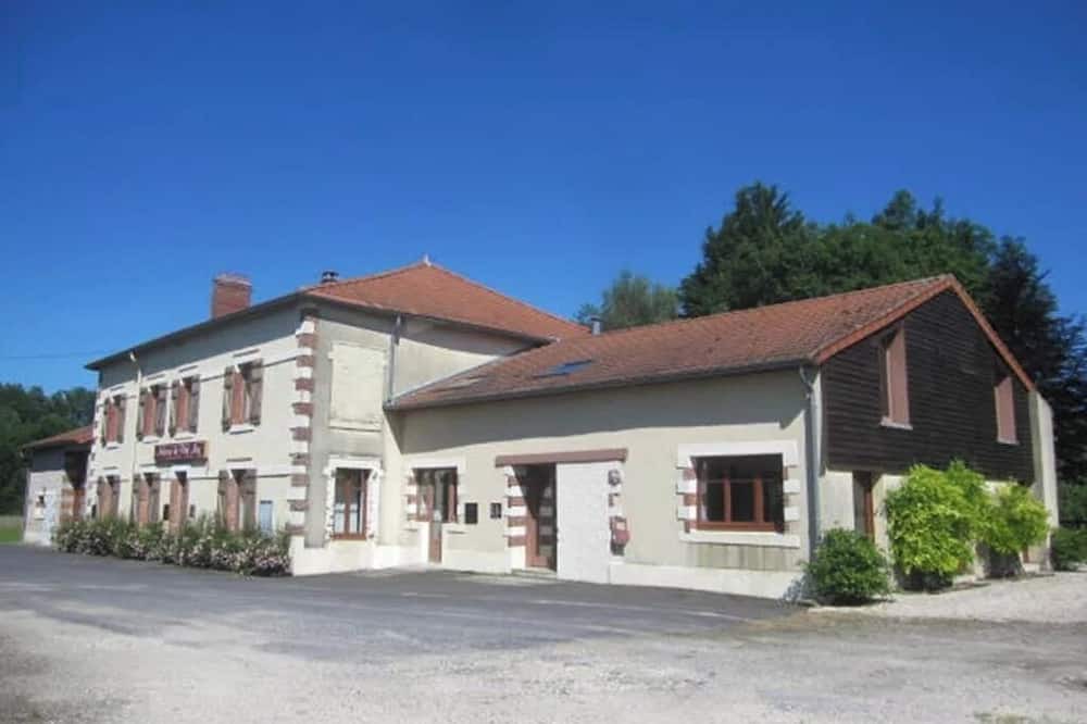 Nouart House | Gîte du Petit Nay