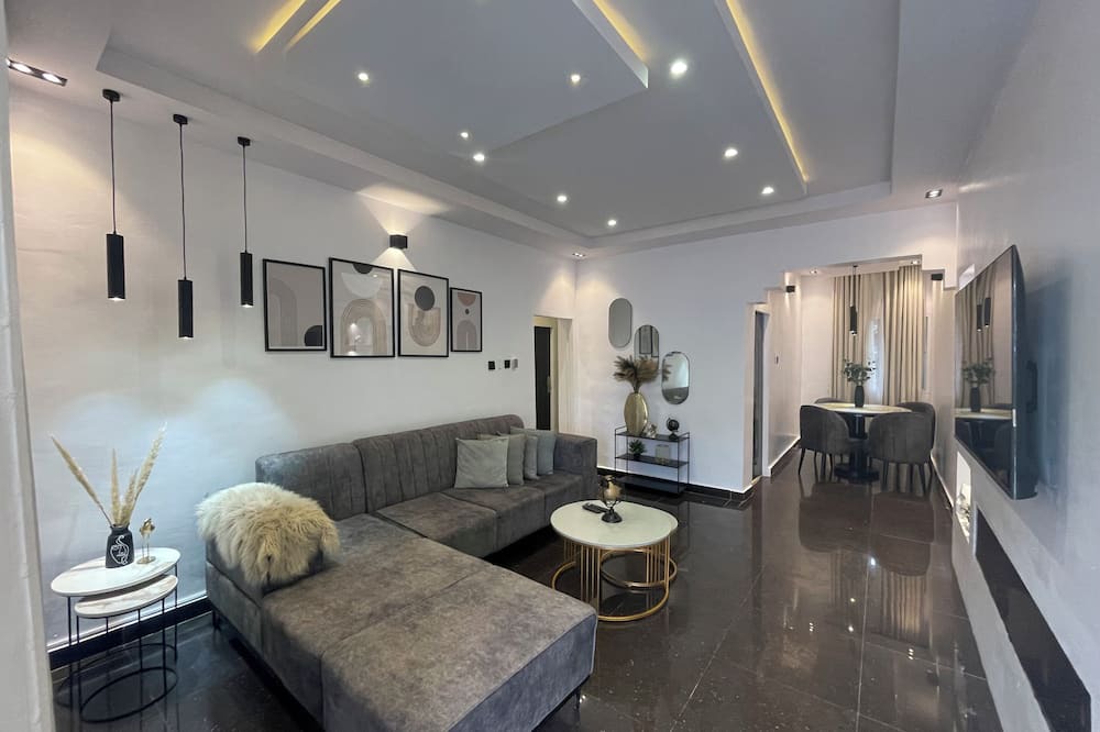 Bouvet Island Apartment | Exclusive 2-bedroom apartment with 24/7 Electricity, AC and on-site security