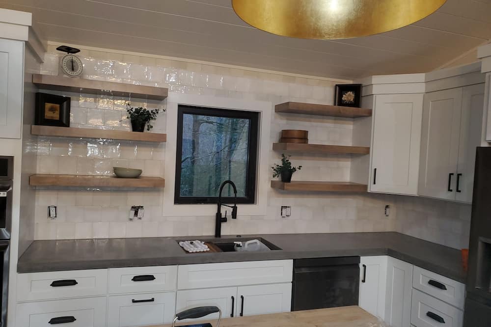 Zirconia House | Serene mountain retreat on 150 acres with 3 bedrooms and baths.