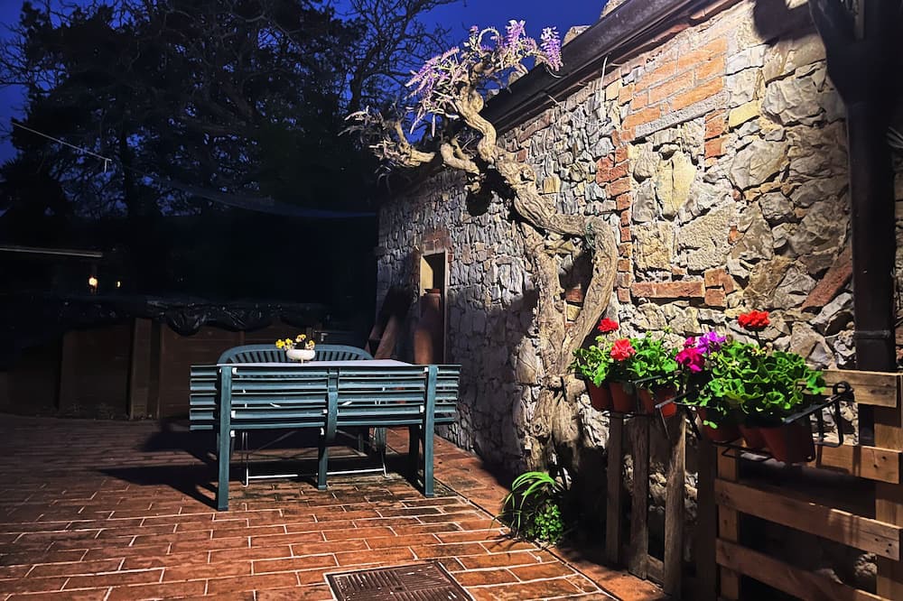 Vescovado Bed & Breakfast | Appartamento "il glicine"