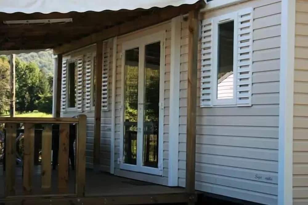 Oust House | MOBIL-HOME COUFLENS with covered terrace sleeps 6