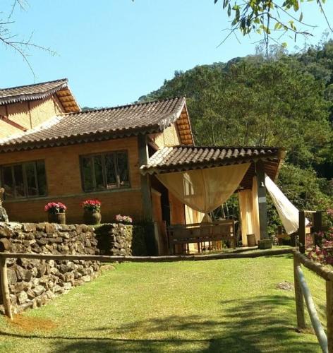 Dores do Rio Preto Ski Chalet | Vale das Quaresmeiras