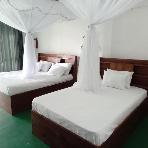 Ella House | Winking holiday resort