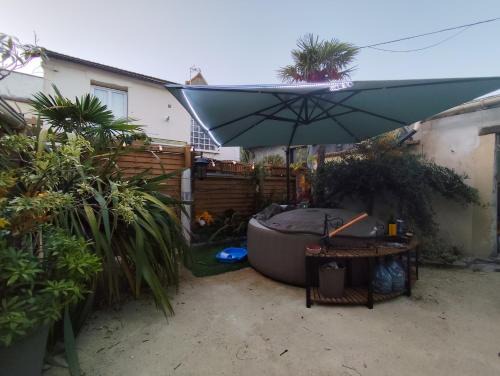 Bonnieres-sur-Seine House | Zeny-water