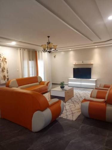 Abomey-Calavi Apartment | APPARTEMENT 1-A ZOPAH 2min EREVAN CALAVI