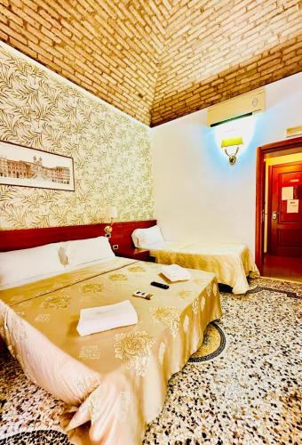 Esquilino House | Rome central station guest house