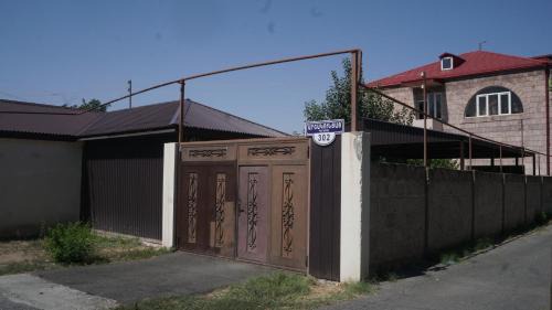 Yerevan House | Mark Guest House
