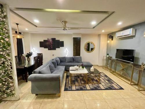 Lahore Apartment | Luxury 2 bedrooms apartment DHA