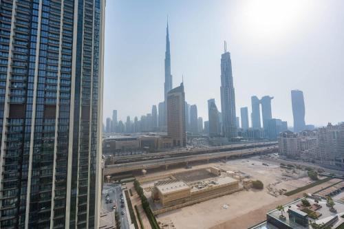 Za'abeel 2 Apartment | Elegant 2-bedroom downtown flat