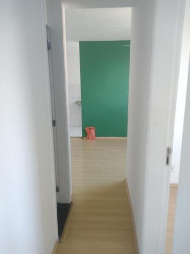 Vargem Pequena Apartment | Quartos individuais com sala,cozinha e banheiro compartilhado pelo anfitrião