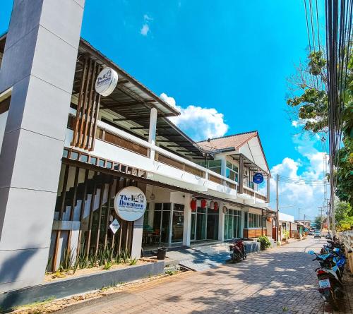 Koh Lan Resort | Downtown Kohlarn Resort