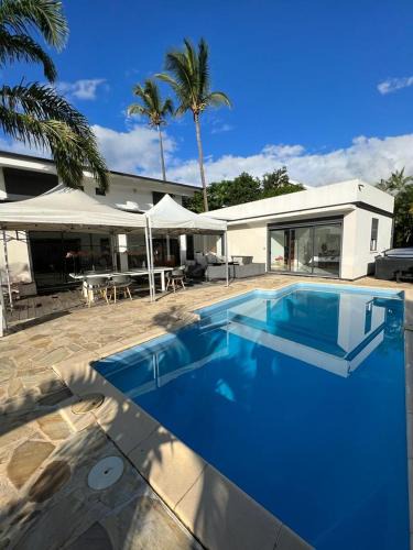 La Possession Villa | Villa Grande Montagne