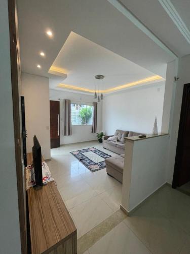 Espinheiros House | Casa sobrado 2 andares com piscina