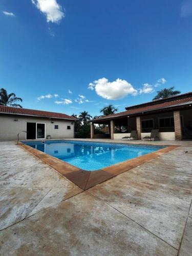 Sao Jose do Rio Preto House | Casa de Campo Chácara Divisa Rio Preto e Guapiaçu