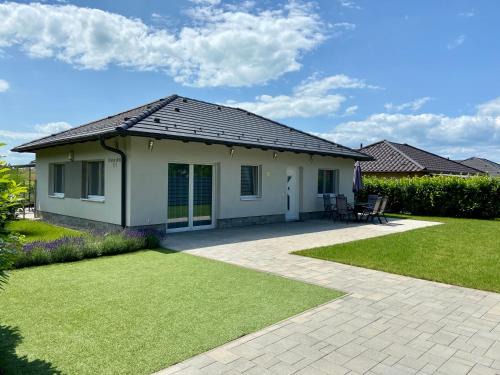 Siofok-Szabadifurdo House | Babóca Apartman - Siófok-Sóstó