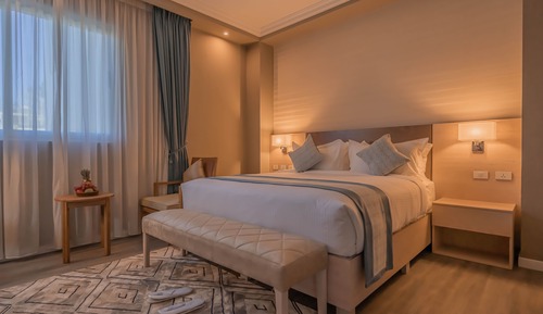 Classic Room, 1 King Bed