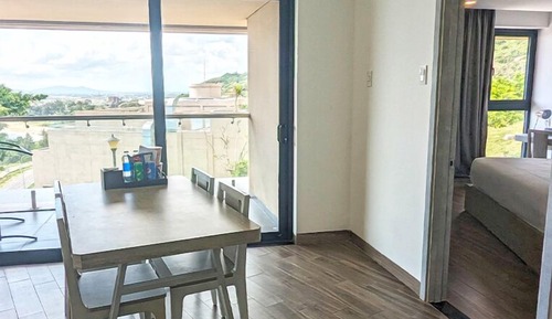 Premier Deluxe Mountain View Double with Balcony
