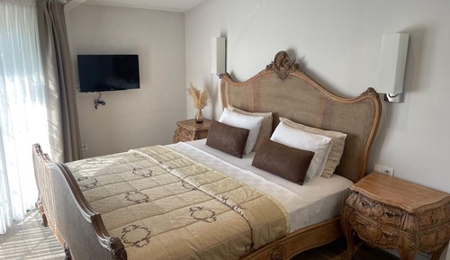 Honeymoon Double Room
