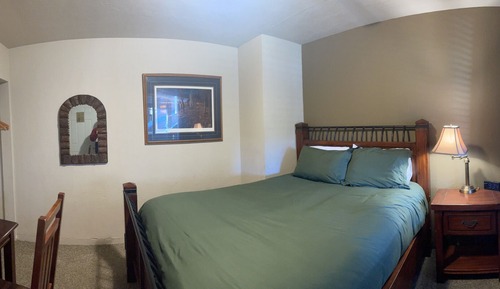 Standard Room, 1 Queen Bed
