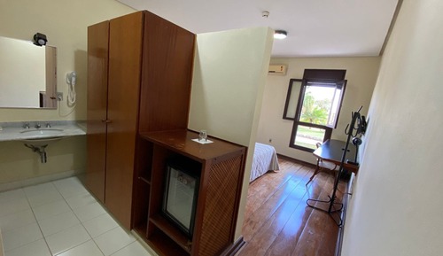 Standard Room (TWIN STANDARD)