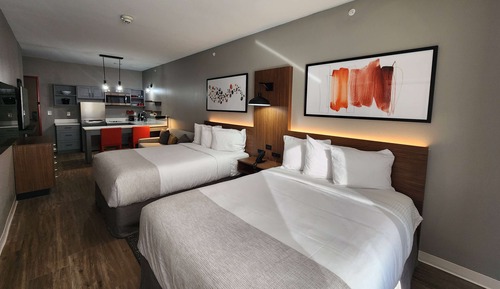 Room, 2 Queen Beds, Accessible, Non Smoking (Bathtub w/ Grab Bars)