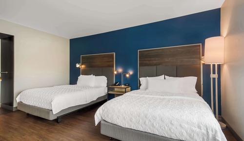Classic Room, 2 Queen Beds, Accessible (Hearing)