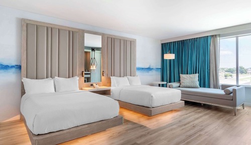 Room, 2 Queen Beds, Accessible, Non Smoking