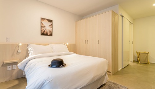 Studio Standard Casal