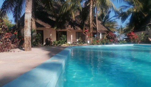 Standard Room, Pool View