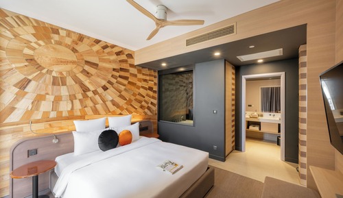 Studio Suite, Balcony, River View
